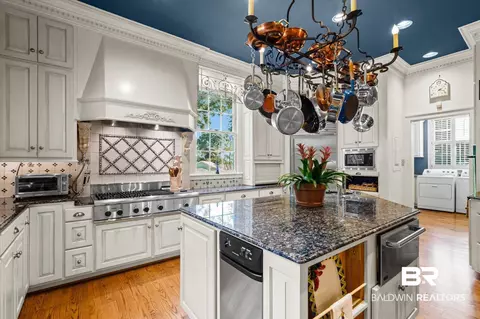 111 E Pinebrook Dr, Mobile, AL 36608 photo 12