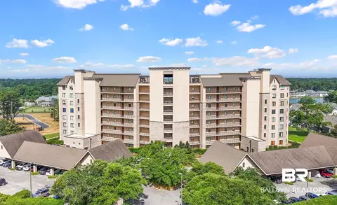18269 Colony Dr #105, Fairhope, AL 36532
