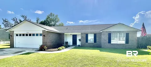 138 Eagles Loop, Robertsdale, AL 36567