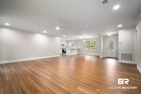 3050 Lacoste Rd, Mobile, AL 36618 photo 5