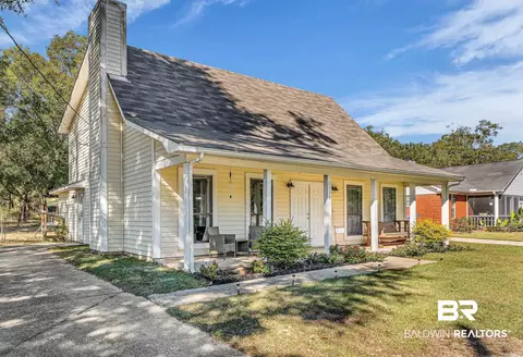 6135 Oak Cliff Dr, Eight Mile, AL 36613