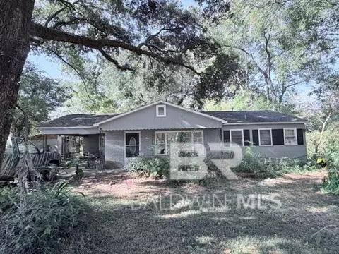 209 E Norden Dr, Mobile, AL 36608