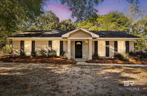 1679 Wagon Wheel Dr, Semmes, AL 36575