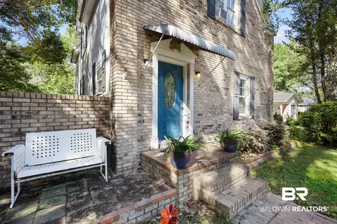 15 Alexander St, Mobile, AL 36607 photo 4