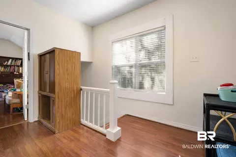 15 Alexander St, Mobile, AL 36607 photo 12