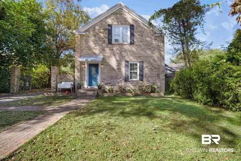 15 Alexander St, Mobile, AL 36607 photo 2