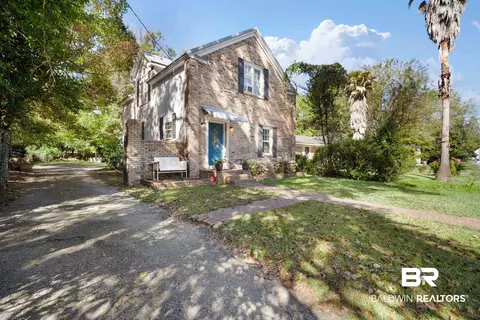 15 Alexander St, Mobile, AL 36607 photo 3