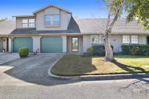 389 Clubhouse Dr #Y 3, Gulf Shores, AL 36542