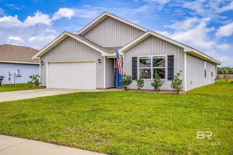 12896 Prairie Field Dr, Lillian, AL 36549