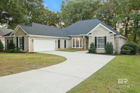 9695 Aspen Cir, Spanish Fort, AL 36527