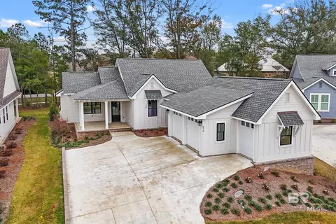 876 Geranium Dr, Fairhope, AL 36532