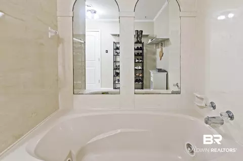 2705 E Woodcliff Dr, Mobile, AL 36693 photo 22