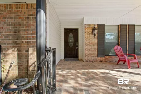 2705 E Woodcliff Dr, Mobile, AL 36693 photo 3