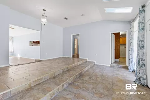 3913 Pembrocke Ave, Mobile, AL 36608 photo 8