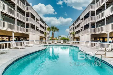 317 E Beach Blvd #202C, Gulf Shores, AL 36542