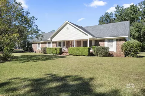 601 E 7th St, Bay Minette, AL 36507