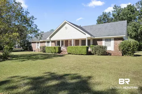 601 E 7th St, Bay Minette, AL 36507