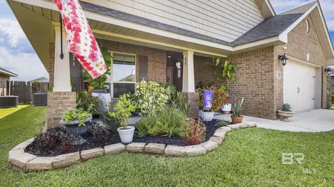 1712 Arcadia Dr, Foley, AL 36535