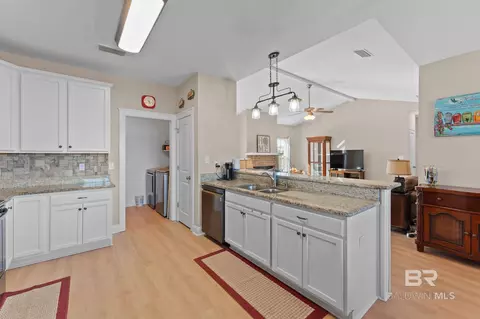 28980 Comstock Rd, Elberta, AL 36530 photo 8