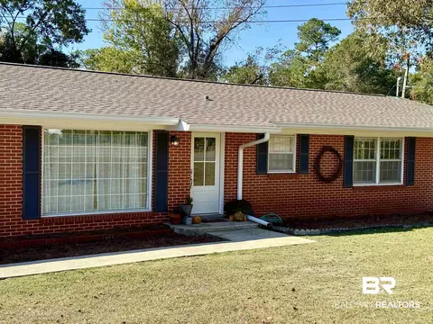 2785 Appleton Rd, Brewton, AL 36426