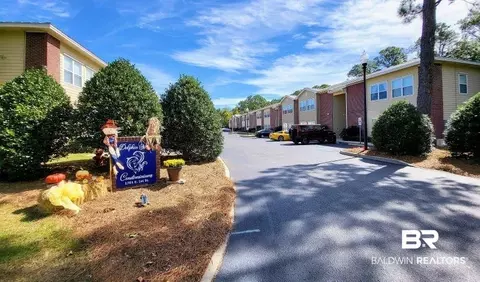 1701 E 1st St #614, Gulf Shores, AL 36542
