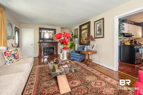 109 Esplanade Ave, Mobile, AL 36606 photo 6