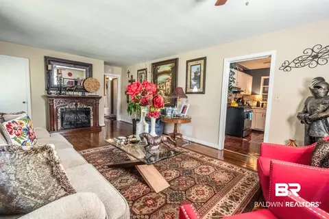109 Esplanade Ave, Mobile, AL 36606 photo 7