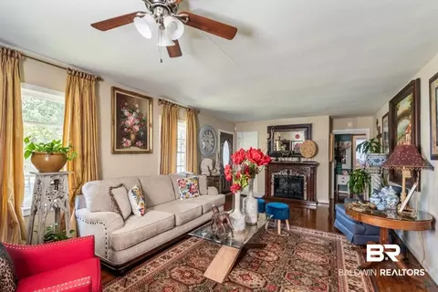 109 Esplanade Ave, Mobile, AL 36606 photo 9