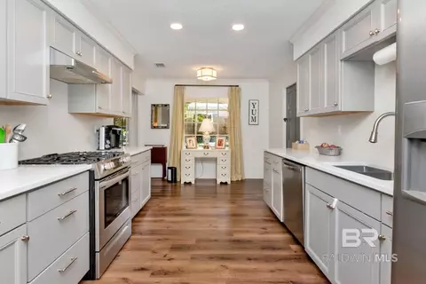 6405 E Willow Brook Run, Mobile, AL 36608 photo 12