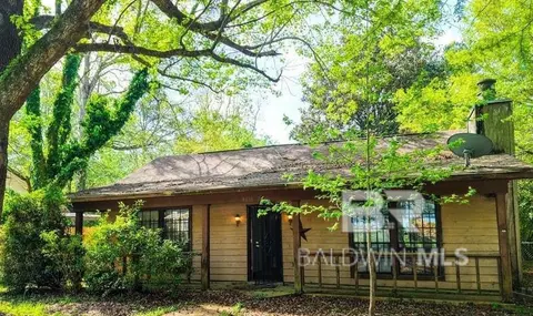 4131 Springdale Rd, Mobile, AL 36609
