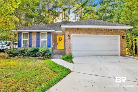 105 Mellattau Cir, Daphne, AL 36526