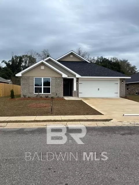 688 Mayflower Dr, Foley, AL 36535