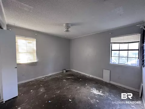 621 E Walker Ave, Foley, AL 36535 photo 4