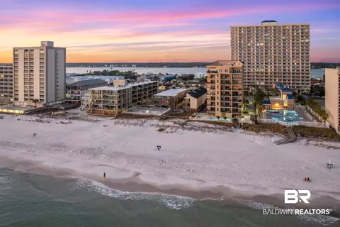 1027 W Beach Blvd #208, Gulf Shores, AL 36542