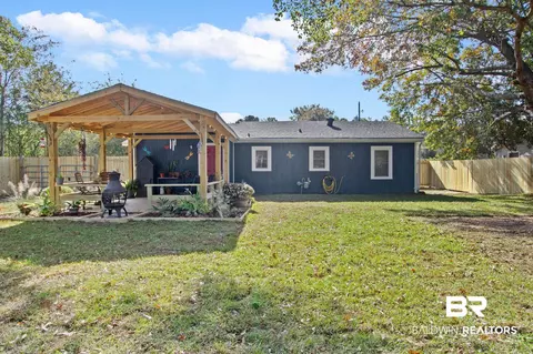 507 E Pine St, Atmore, AL 36502 photo 43