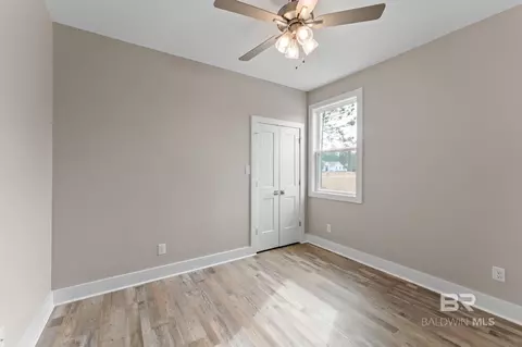 Bedroom - 11072 Tall Timber Ln, Elberta, AL 36530 photo 4 of 4