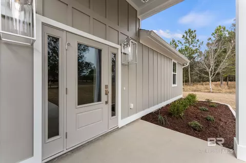 Exterior - 11072 Tall Timber Ln, Elberta, AL 36530 photo 4 of 11