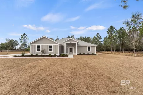 11072 Tall Timber Ln, Elberta, AL 36530