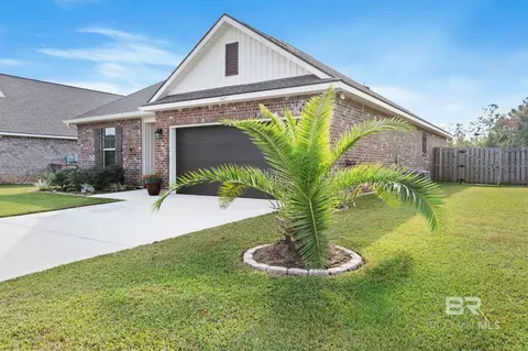 1145 Stella Rd, Foley, AL 36535