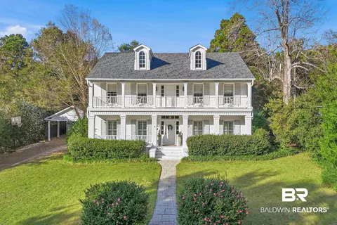 20 Audubon Pl, Fairhope, AL 36532
