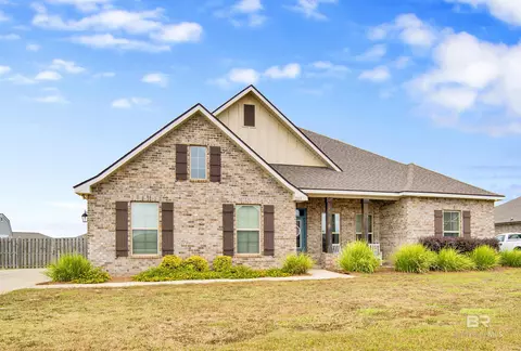 9503 Camberwell Dr, Daphne, AL 36526