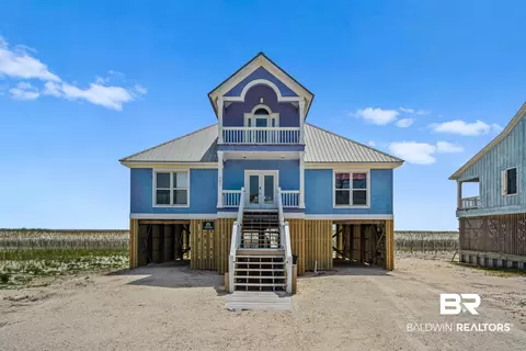 307 Audubon Pl, Dauphin Island, AL 36528