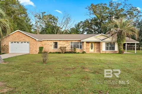 404 NW 3rd St, Summerdale, AL 36580