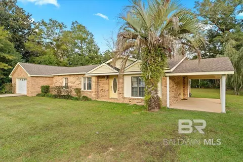 404 NW 3rd St, Summerdale, AL 36580