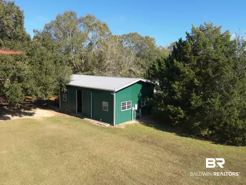 18367 Driskell Rd, Loxley, AL 36551