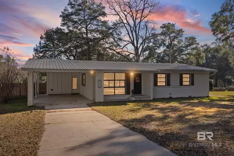 19230 1st St, Citronelle, AL 36522