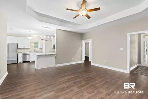 Living - 21399 Brick Stack Ln, Fairhope, AL 36532 photo 2 of 2