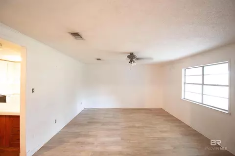 Living - 9565 Hildreth Dr, Perdido Beach, AL 36530 photo 1 of 1