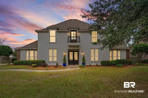 819 Aidan St, Fairhope, AL 36532