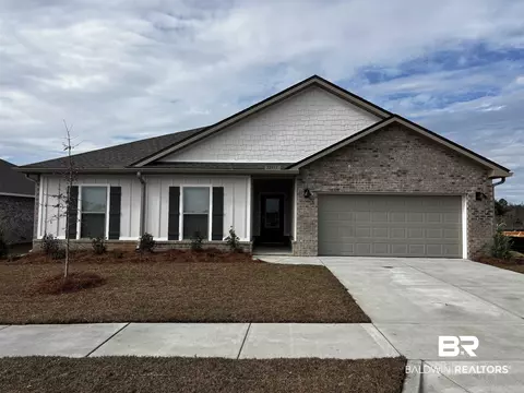 22555 Thatch St, Robertsdale, AL 36567